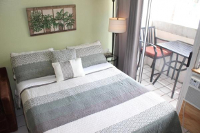 Гостиница Prince Edward Condo 602A  Гонолулу